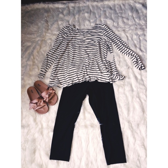 HYE PARK and LUNE black and white stripe sweater - Picture 1 of 5